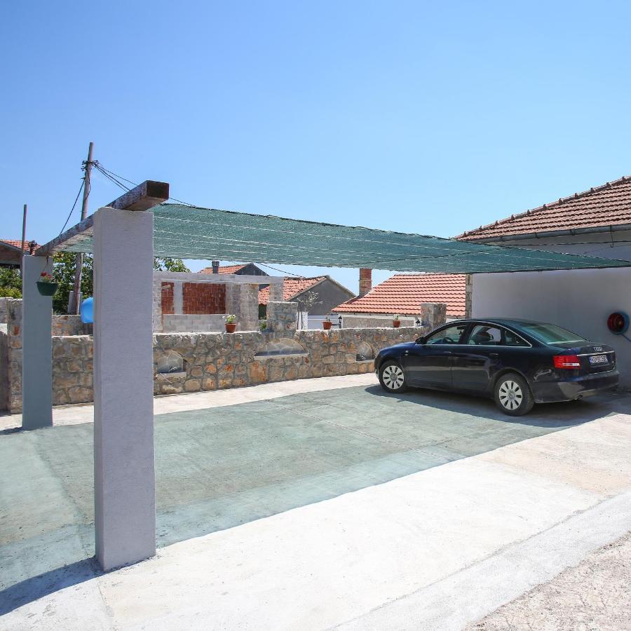 Apartman Kunjic Krimovica Buitenkant foto