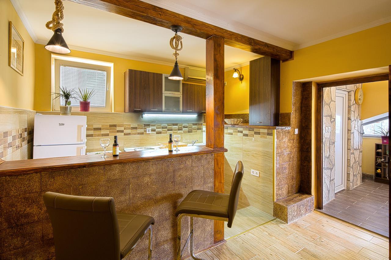 Apartman Kunjic Krimovica Buitenkant foto