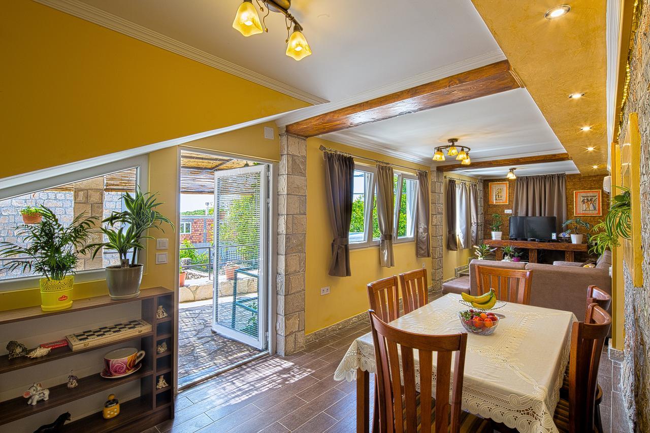 Apartman Kunjic Krimovica Buitenkant foto