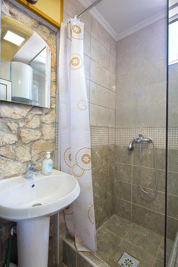 Apartman Kunjic Krimovica Buitenkant foto